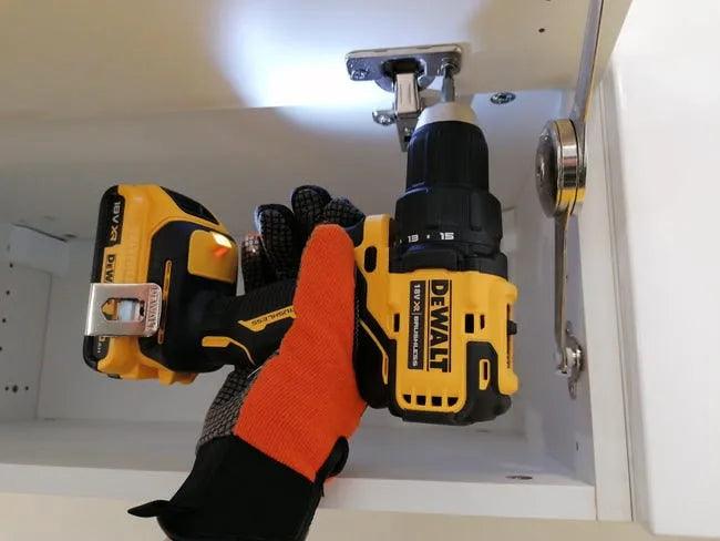 Perceuse visseuse à percussion DeWalt 18V Li-Ion + 2 batteries 4Ah et 2Ah en sac de transport DCD708MDR-QW ✨Comme neuf