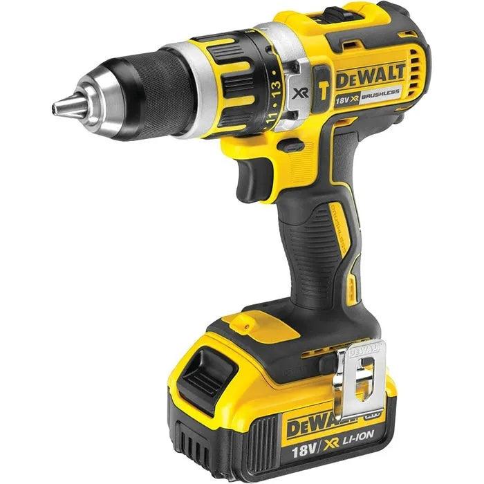 Perceuse visseuse à percussion DeWalt 18V Li-Ion XR 60Nm + 1 batterie 4Ah en mallette DCD795M2 ✨Etat correct