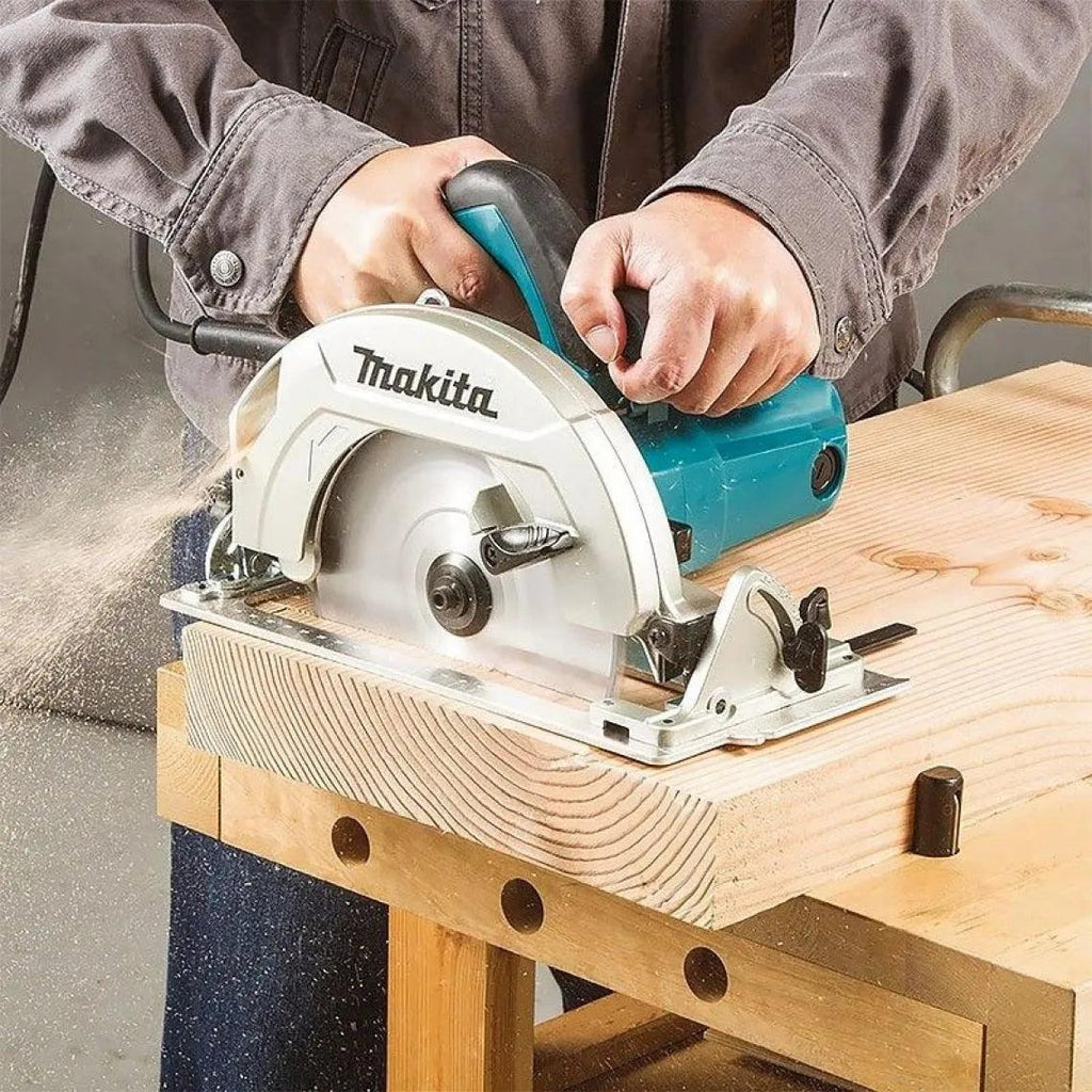 Scie circulaire Makita 1600W Ø190mm I Coffret MAKPAC HS7611J